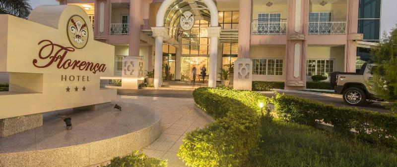 Hotel Florenca Luanda Bagian luar foto