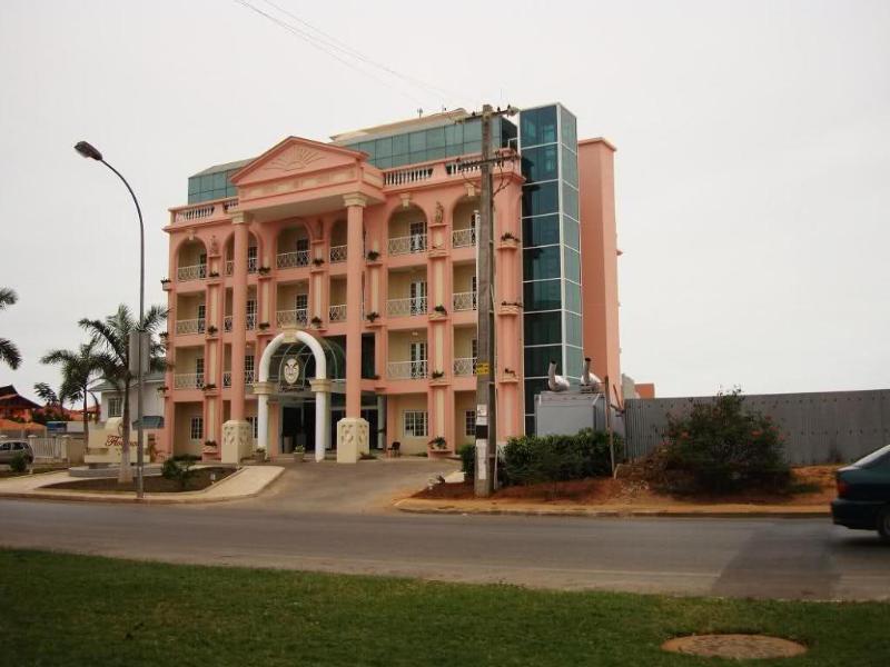 Hotel Florenca Luanda Bagian luar foto