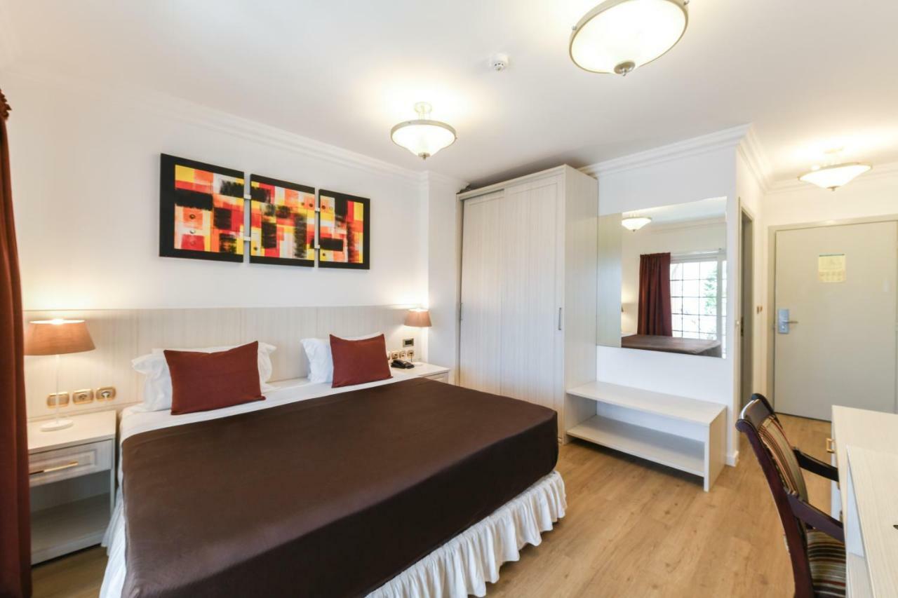 Hotel Florenca Luanda Bagian luar foto